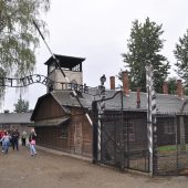  Auschwitz